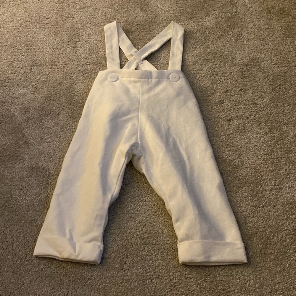 NWOT White Linen Overalls Roughly 12-18 Months Size (no tag)